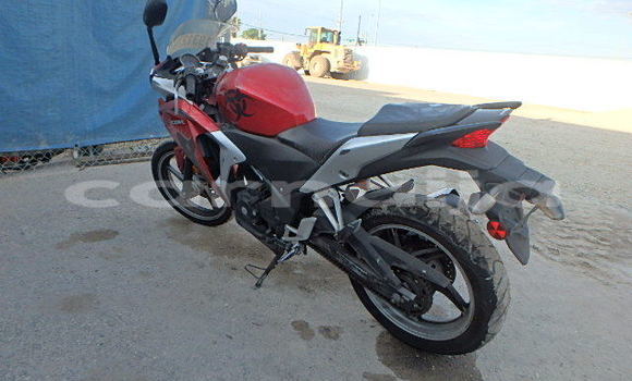 Acheter Occasion Moto Honda ACE CB 125 Rouge à Abuja, État de Lagos Acheter Occasion Moto Honda ACE CB 125 Rouge à Abuja, État de Lagos