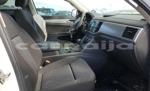 Acheter Occasion Voiture Volkswagen Amarok Blanc à Badagry, État de Lagos Acheter Occasion Voiture Volkswagen Amarok Blanc à Badagry, État de Lagos