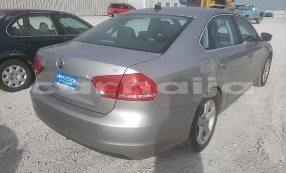 Acheter Neuf Voiture Volkswagen Passat Gris à Badagry, État de Lagos Acheter Neuf Voiture Volkswagen Passat Gris à Badagry, État de Lagos