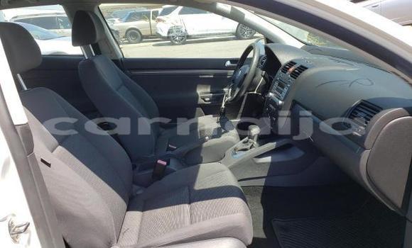 Acheter Neuf Voiture Volkswagen Routan Blanc à Badagry, État de Lagos Acheter Neuf Voiture Volkswagen Routan Blanc à Badagry, État de Lagos