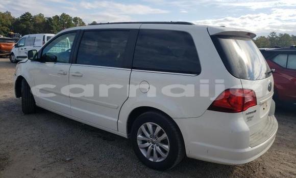 Acheter Neuf Voiture Volkswagen Routan Blanc à Badagry, État de Lagos Acheter Neuf Voiture Volkswagen Routan Blanc à Badagry, État de Lagos