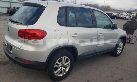 Acheter Neuf Voiture Volkswagen Tiguan Gris à Badagry, État de Lagos Acheter Neuf Voiture Volkswagen Tiguan Gris à Badagry, État de Lagos