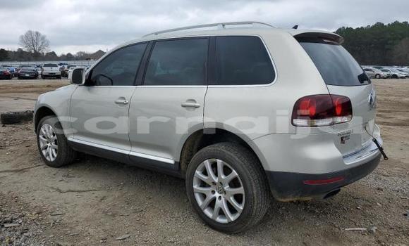 Acheter Neuf Voiture Volkswagen Touareg Gris à Badagry, État de Lagos Acheter Neuf Voiture Volkswagen Touareg Gris à Badagry, État de Lagos