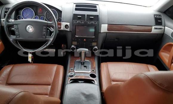 Acheter Neuf Voiture Volkswagen Touareg Gris à Badagry, État de Lagos Acheter Neuf Voiture Volkswagen Touareg Gris à Badagry, État de Lagos