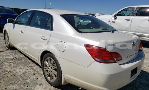 Acheter Import Voiture Toyota Avalon Blanc à Lagos, État de Lagos Acheter Import Voiture Toyota Avalon Blanc à Lagos, État de Lagos