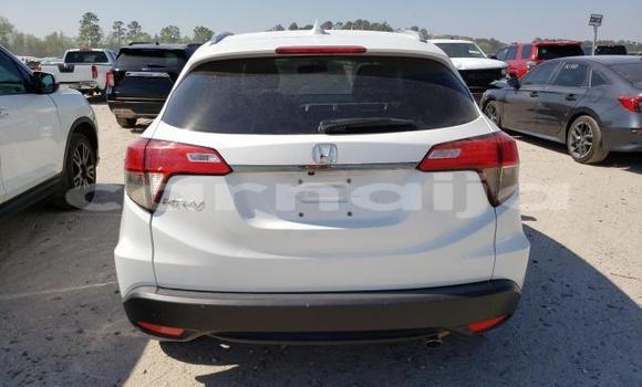 Buy New Honda HR–V White Car in Badagry in Lagos State Buy New Honda HR–V White Car in Badagry in Lagos State
