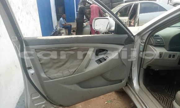 Acheter Occasion Voiture Toyota Camry Gris à Lagos, État de Lagos Acheter Occasion Voiture Toyota Camry Gris à Lagos, État de Lagos