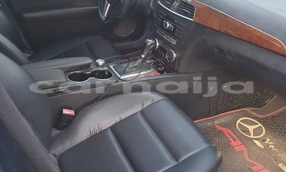 Acheter Occasion Voiture Mercedes-Benz C–Class Noir à Lagos, État de Lagos Acheter Occasion Voiture Mercedes-Benz C–Class Noir à Lagos, État de Lagos