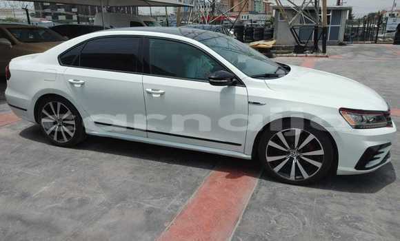 Buy Used Volkswagen Passat White Car in Lagos in Lagos State Buy Used Volkswagen Passat White Car in Lagos in Lagos State