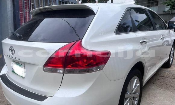 Buy Used Toyota Venza White Car in Lagos in Lagos State Buy Used Toyota Venza White Car in Lagos in Lagos State
