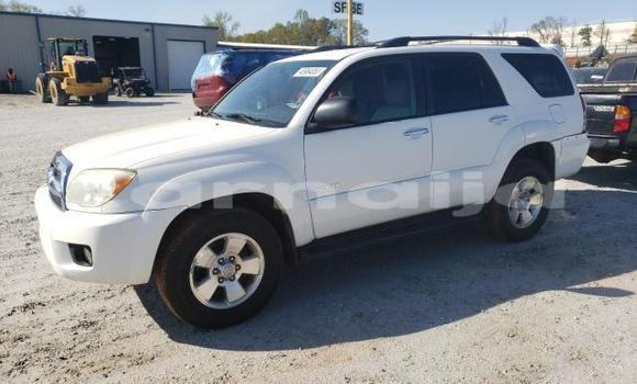 Acheter Neuf Voiture Toyota 4Runner Blanc à Badagry, État de Lagos Acheter Neuf Voiture Toyota 4Runner Blanc à Badagry, État de Lagos