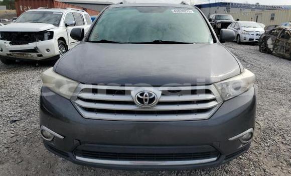 Buy New Toyota Highlander Black Car in Badagry in Lagos State Buy New Toyota Highlander Black Car in Badagry in Lagos State