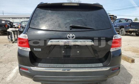 Buy New Toyota Highlander Black Car in Badagry in Lagos State Buy New Toyota Highlander Black Car in Badagry in Lagos State