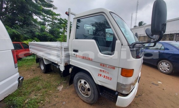 Acheter Neuf Utilitaire Toyota Dyna Blanc à Ogu, Rivers State Acheter Neuf Utilitaire Toyota Dyna Blanc à Ogu, Rivers State