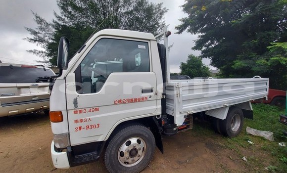 Acheter Neuf Utilitaire Toyota Dyna Blanc à Ogu, Rivers State Acheter Neuf Utilitaire Toyota Dyna Blanc à Ogu, Rivers State