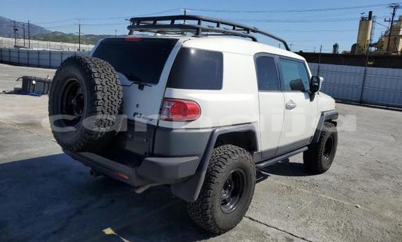 Acheter Neuf Voiture Toyota FJ Cruiser Blanc à Badagry, État de Lagos Acheter Neuf Voiture Toyota FJ Cruiser Blanc à Badagry, État de Lagos