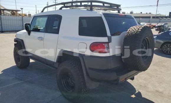 Acheter Neuf Voiture Toyota FJ Cruiser Blanc à Badagry, État de Lagos Acheter Neuf Voiture Toyota FJ Cruiser Blanc à Badagry, État de Lagos