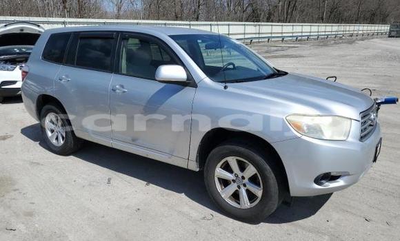 Buy New Toyota Highlander Silver Car in Badagry in Lagos State Buy New Toyota Highlander Silver Car in Badagry in Lagos State