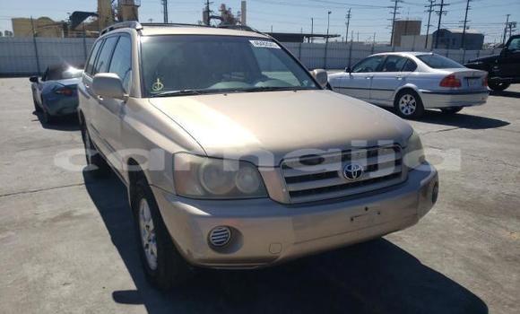 Buy New Toyota Highlander Beige Car in Badagry in Lagos State Buy New Toyota Highlander Beige Car in Badagry in Lagos State