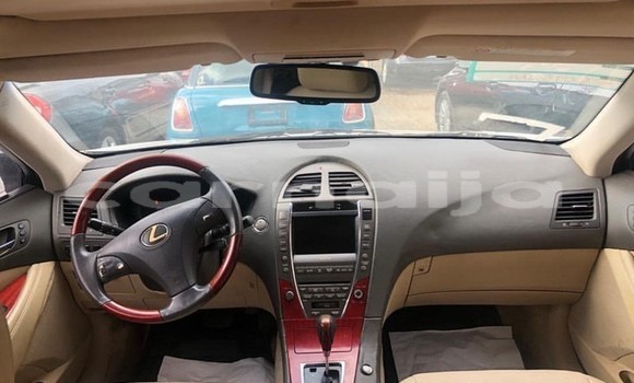 Acheter Occasion Voiture Lexus ES Blanc à Lagos, État de Lagos Acheter Occasion Voiture Lexus ES Blanc à Lagos, État de Lagos