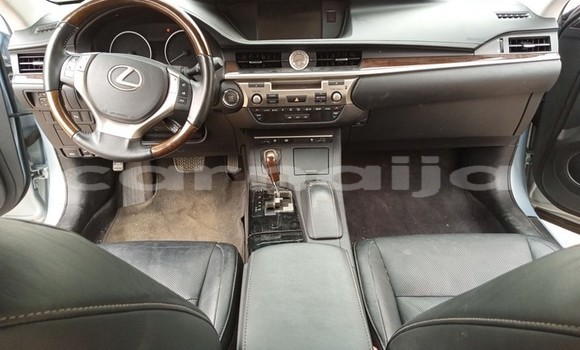 Acheter Occasion Voiture Lexus ES Beige à Port Harcourt, Rivers State Acheter Occasion Voiture Lexus ES Beige à Port Harcourt, Rivers State