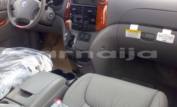 Buy Used Toyota Sienna Red Car in Lagos in Lagos State Buy Used Toyota Sienna Red Car in Lagos in Lagos State