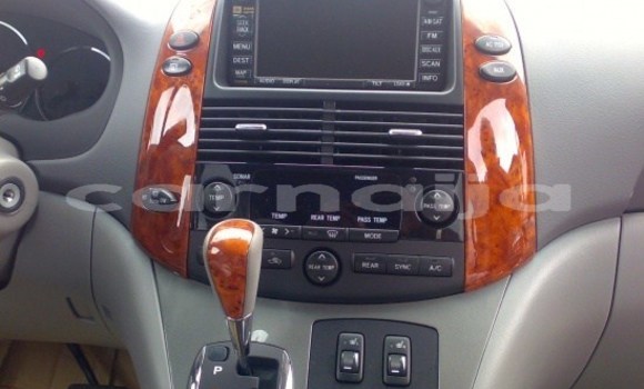 Buy Used Toyota Sienna Red Car in Lagos in Lagos State Buy Used Toyota Sienna Red Car in Lagos in Lagos State