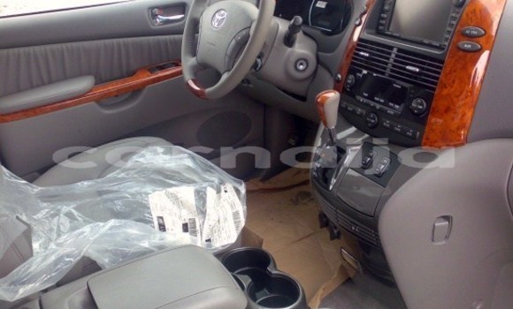 Buy Used Toyota Sienna Red Car in Lagos in Lagos State Buy Used Toyota Sienna Red Car in Lagos in Lagos State