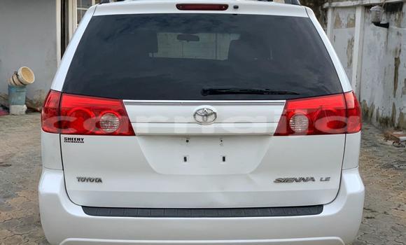 Acheter Occasion Voiture Toyota Sienna Blanc à Lagos, État de Lagos Acheter Occasion Voiture Toyota Sienna Blanc à Lagos, État de Lagos