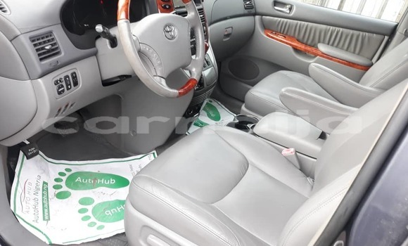 Acheter Occasion Voiture Toyota Sienna Noir à Lagos, État de Lagos Acheter Occasion Voiture Toyota Sienna Noir à Lagos, État de Lagos