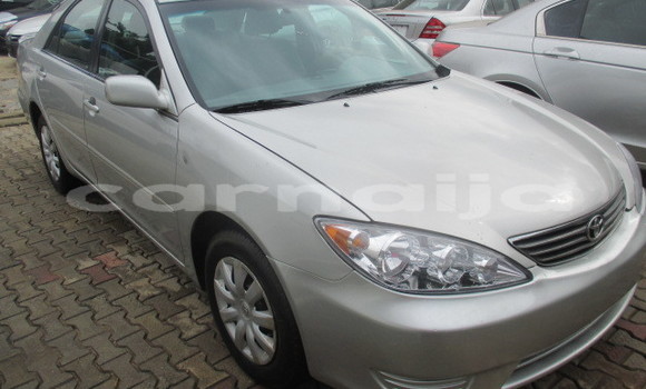 Acheter Occasion Voiture Toyota Camry Gris à Lagos, État de Lagos Acheter Occasion Voiture Toyota Camry Gris à Lagos, État de Lagos