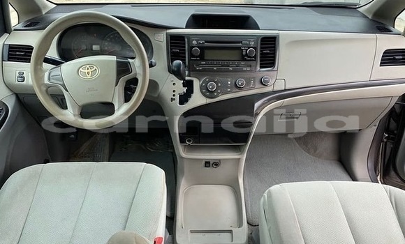 Acheter Occasion Voiture Toyota Sienna Noir à Abuja, État de Lagos Acheter Occasion Voiture Toyota Sienna Noir à Abuja, État de Lagos