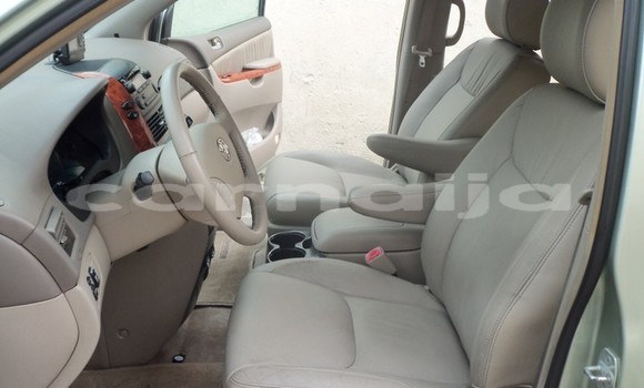 Acheter Occasion Voiture Toyota Sienna Gris à Lagos, État de Lagos Acheter Occasion Voiture Toyota Sienna Gris à Lagos, État de Lagos