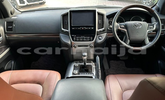 Acheter Import Voiture Toyota Land Cruiser Prado Blanc à Daura, Katsina Acheter Import Voiture Toyota Land Cruiser Prado Blanc à Daura, Katsina