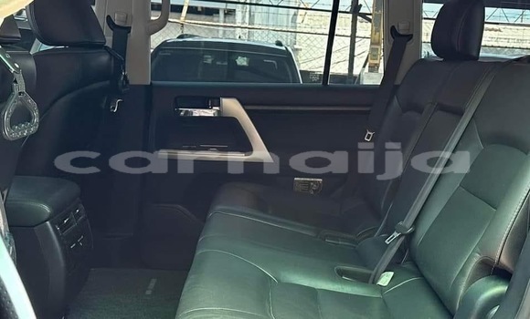 Acheter Import Voiture Toyota Land Cruiser Prado Noir à Daura, Katsina Acheter Import Voiture Toyota Land Cruiser Prado Noir à Daura, Katsina