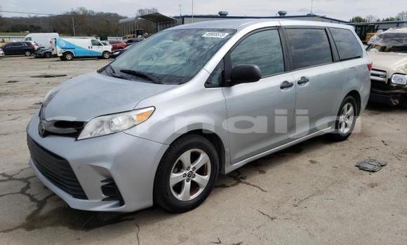 Buy Import Toyota Sienna Other Car in Lagos in Lagos State