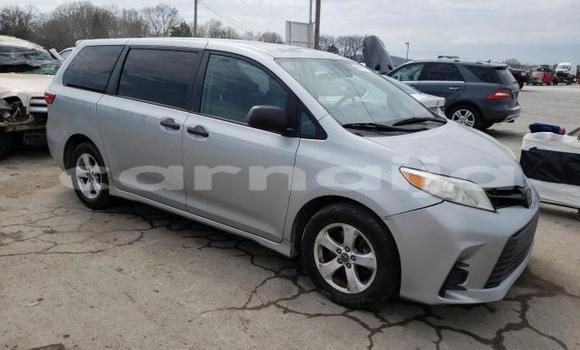 Acheter Import Voiture Toyota Sienna Autre à Lagos, État de Lagos Acheter Import Voiture Toyota Sienna Autre à Lagos, État de Lagos