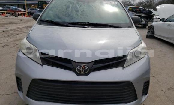 Acheter Import Voiture Toyota Sienna Autre à Lagos, État de Lagos Acheter Import Voiture Toyota Sienna Autre à Lagos, État de Lagos