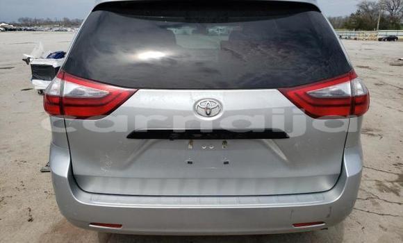 Acheter Import Voiture Toyota Sienna Autre à Lagos, État de Lagos Acheter Import Voiture Toyota Sienna Autre à Lagos, État de Lagos