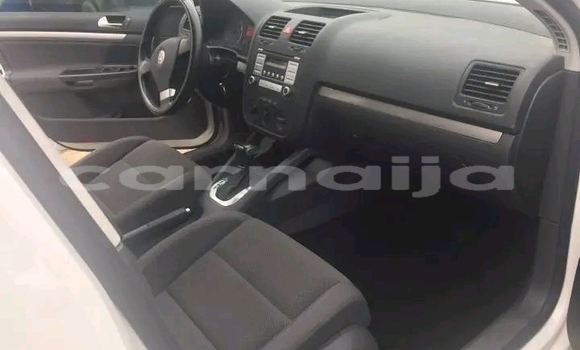 Acheter Neuf Voiture Volkswagen Golf Blanc à Bénin, Edo Acheter Neuf Voiture Volkswagen Golf Blanc à Bénin, Edo