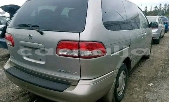 Buy New Toyota Sienna Other Car in Asaba in Delta State Buy New Toyota Sienna Other Car in Asaba in Delta State