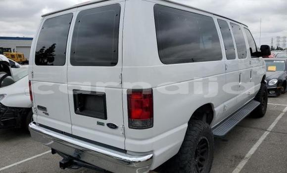 Buy New Ford Econoline White Car in Badagry in Lagos State Buy New Ford Econoline White Car in Badagry in Lagos State