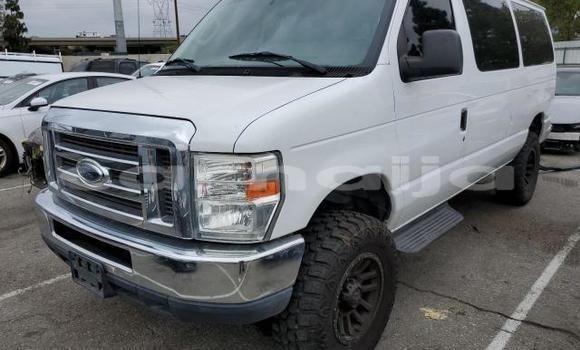Buy New Ford Econoline White Car in Badagry in Lagos State Buy New Ford Econoline White Car in Badagry in Lagos State