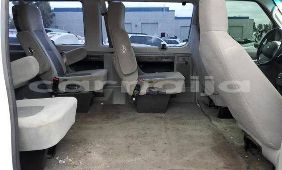 Buy New Ford Econoline White Car in Badagry in Lagos State Buy New Ford Econoline White Car in Badagry in Lagos State