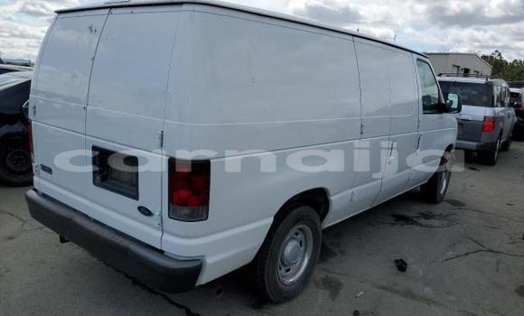 Buy New Ford Econoline White Car in Badagry in Lagos State Buy New Ford Econoline White Car in Badagry in Lagos State