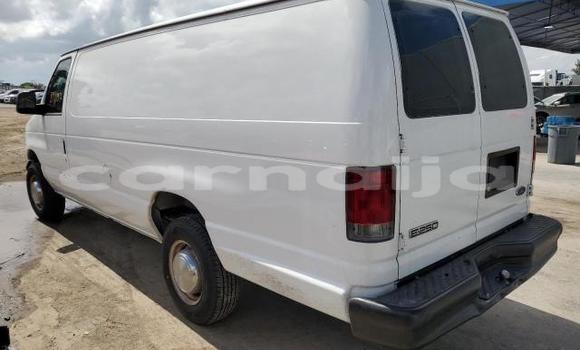 Acheter Neuf Voiture Ford Econoline Blanc à Badagry, État de Lagos Acheter Neuf Voiture Ford Econoline Blanc à Badagry, État de Lagos