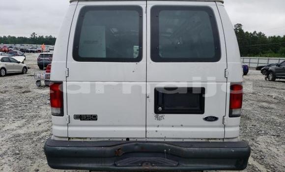 Acheter Neuf Voiture Ford Econoline Blanc à Badagry, État de Lagos Acheter Neuf Voiture Ford Econoline Blanc à Badagry, État de Lagos