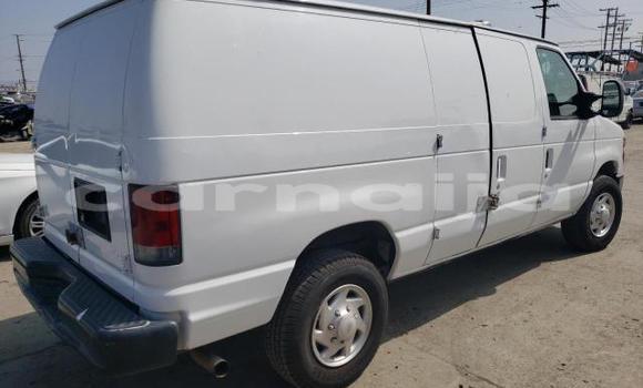 Buy New Ford Econoline White Car in Badagry in Lagos State Buy New Ford Econoline White Car in Badagry in Lagos State