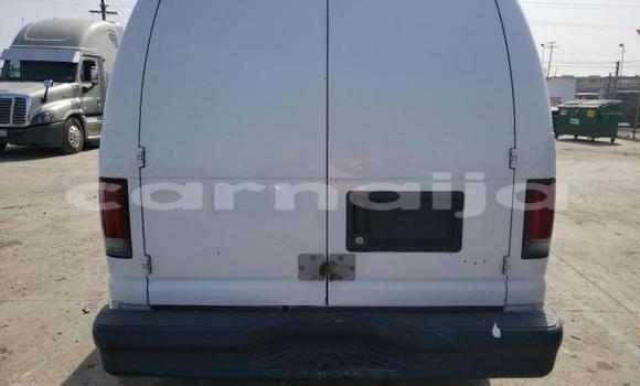 Buy New Ford Econoline White Car in Badagry in Lagos State Buy New Ford Econoline White Car in Badagry in Lagos State