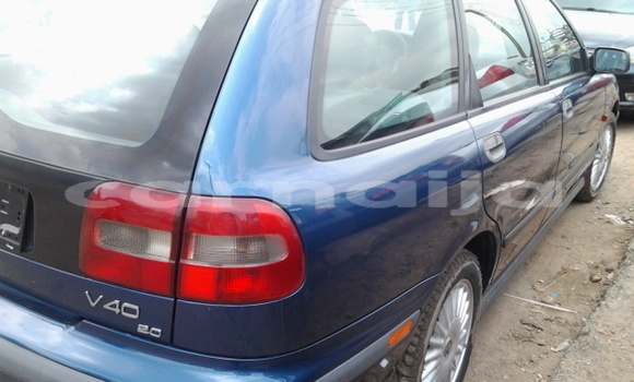 Acheter Occasion Voiture Volvo V40 Bleu à Abejukolo, État de Kogi Acheter Occasion Voiture Volvo V40 Bleu à Abejukolo, État de Kogi